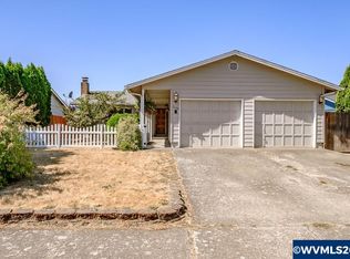2668 S 10th St, Lebanon, OR 97355