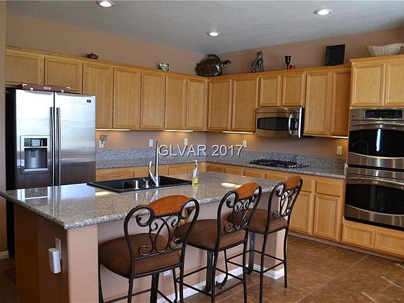 5th image of 7929 Blue Venice Ct