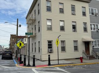 148 36th St, Union City, NJ