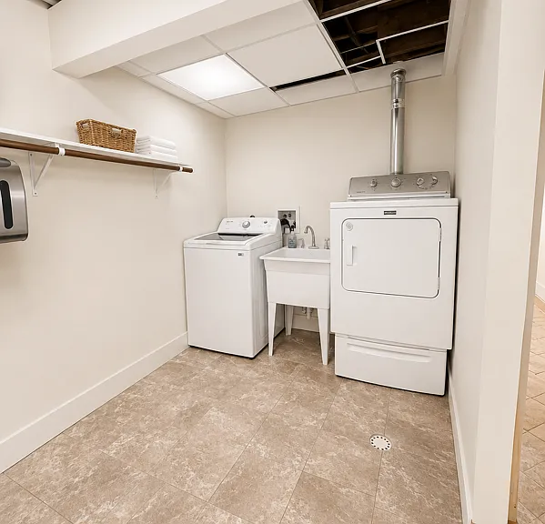 712 Penn Green Rd #2 — Photo 8