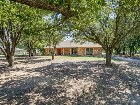 1909 Floyd Hampton Rd, Crowley, TX 76036