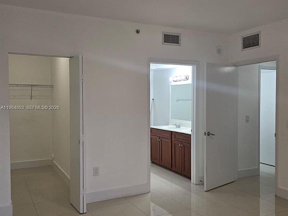 5th image of 36 NW 6th Ave APT 408