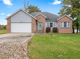 17950 E Pkwy, Lagrange, OH 44050