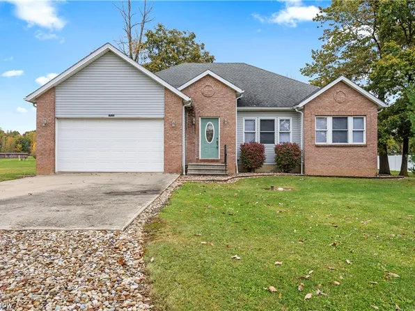 17950 E Pkwy, Lagrange, OH 44050