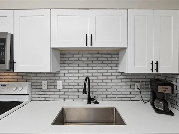 6700 Roswell Rd Unit 31B, Atlanta, GA 30328