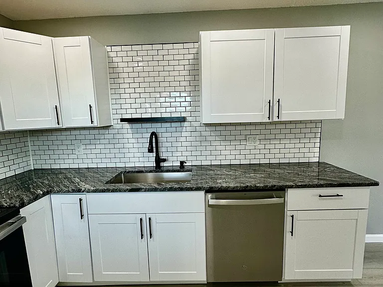 460 Base Ave E #129 — Photo 4