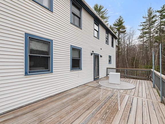 4th image of 15 Perkins Hill Road
