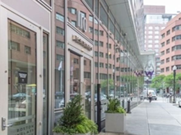 110 Stuart St UNIT 19D