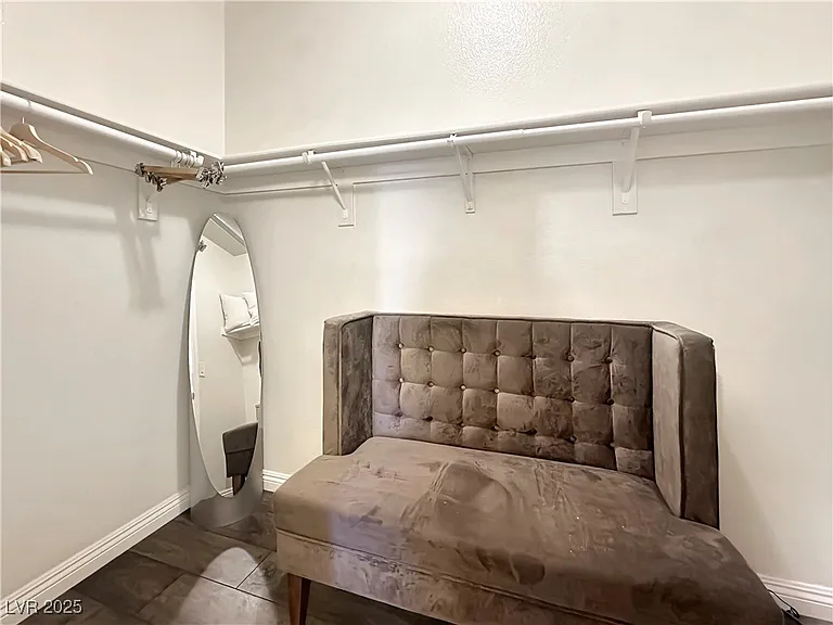 1004 Crescent Falls St — Photo 16