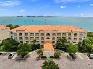 26 Harbour Isle Dr W UNIT 204, Fort Pierce, FL 34949