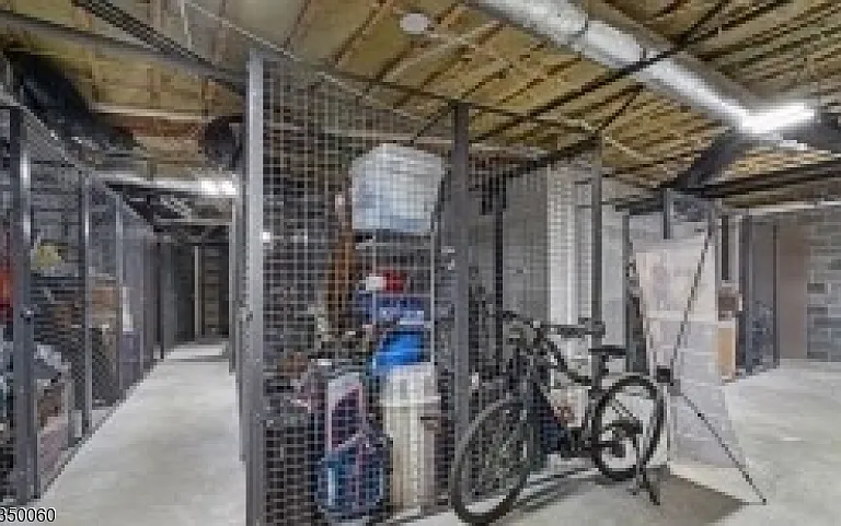 501 South Ave #215 — Photo 3