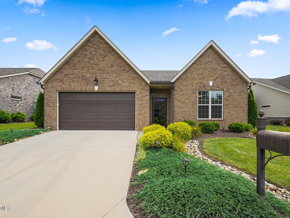 1st image of 2237 Boulder Crest Ln
