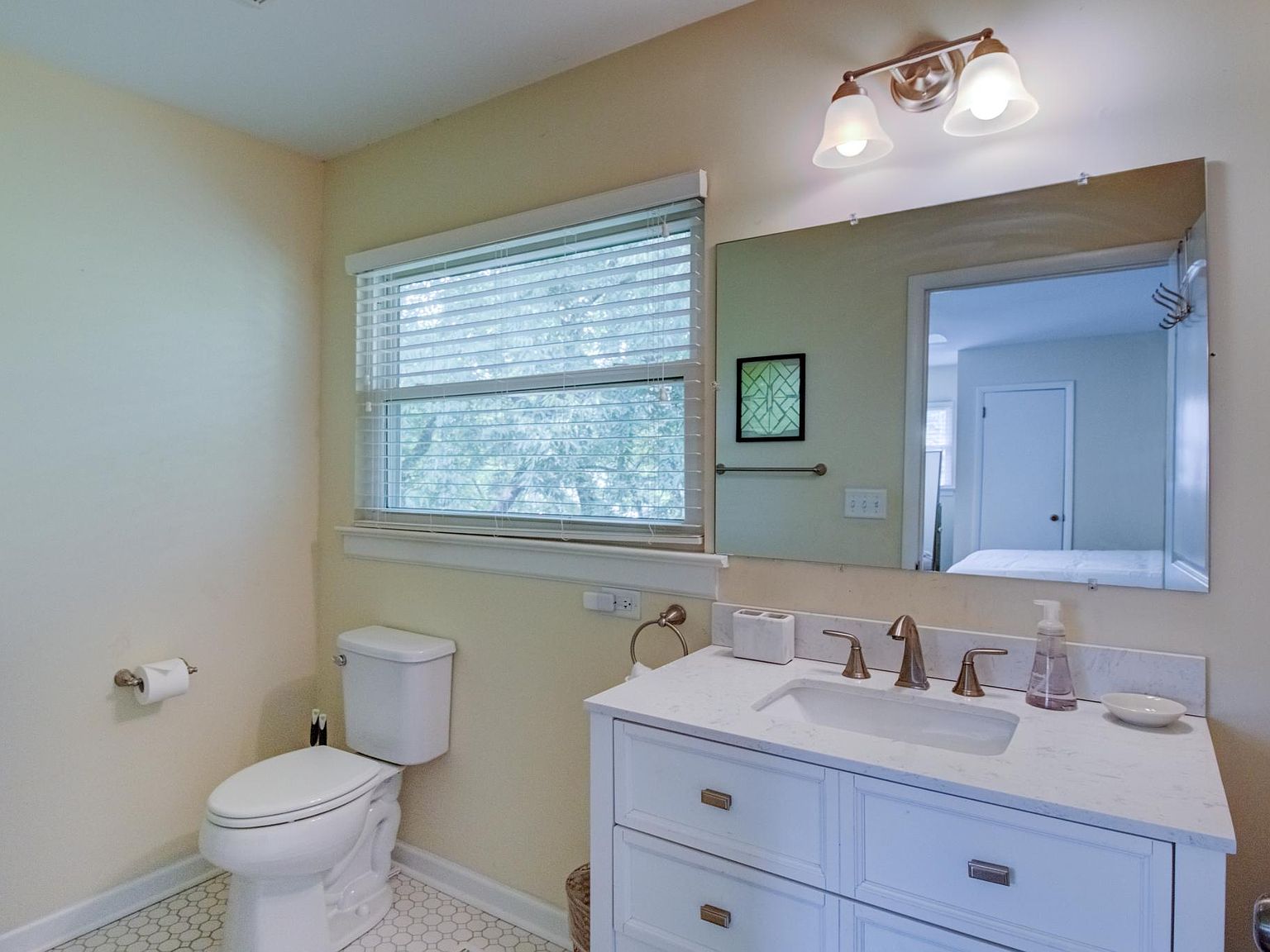 Chattanooga, TN 37404