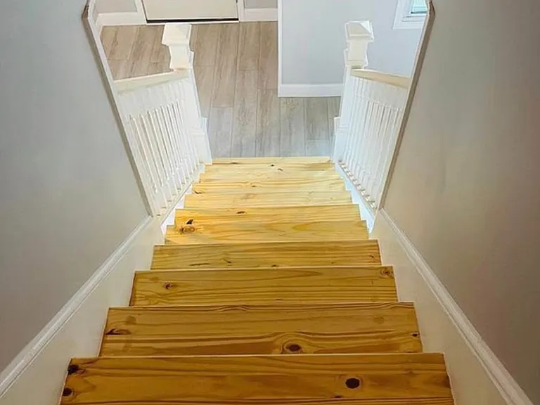 1477 Erickson Dr — Photo 5