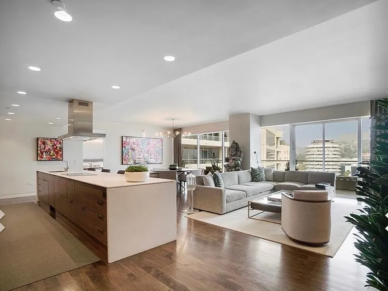 6250 Hollywood Blvd #14D — Photo 30