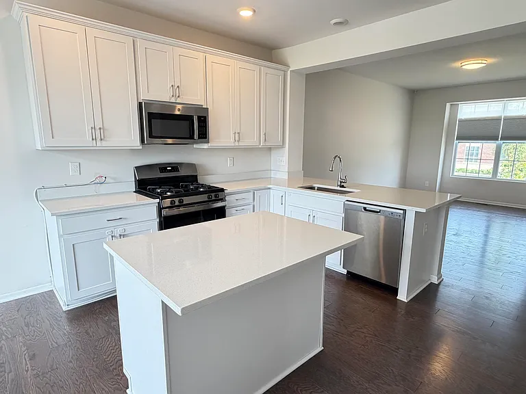 49623 Cherry Hill Rd — Photo 7