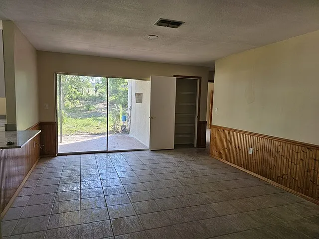 4060 Sail Dr — Photo 2