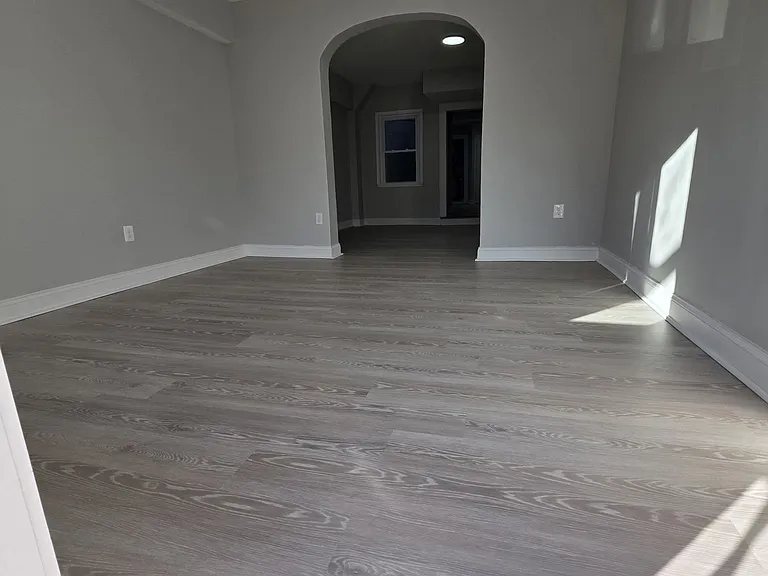 2310 Fleet St — Photo 16