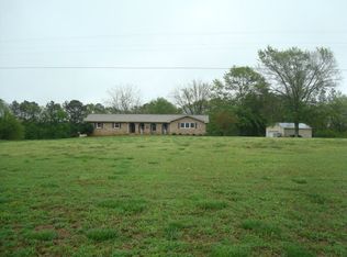 320 Dot Rd, Bowdon, GA 30108