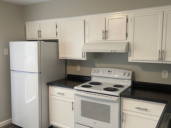 4th image of 217 Arrowhead Dr