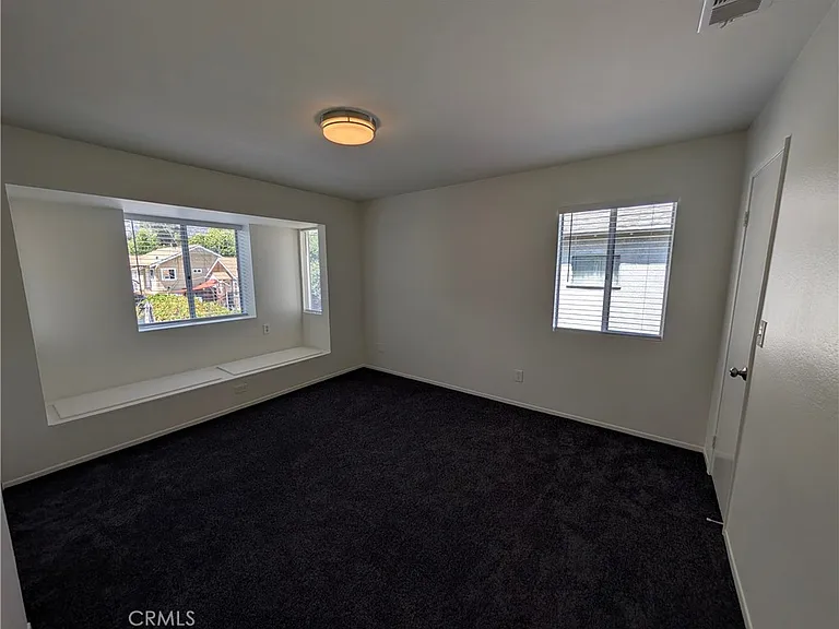529 E Colorado Blvd #D — Photo 41