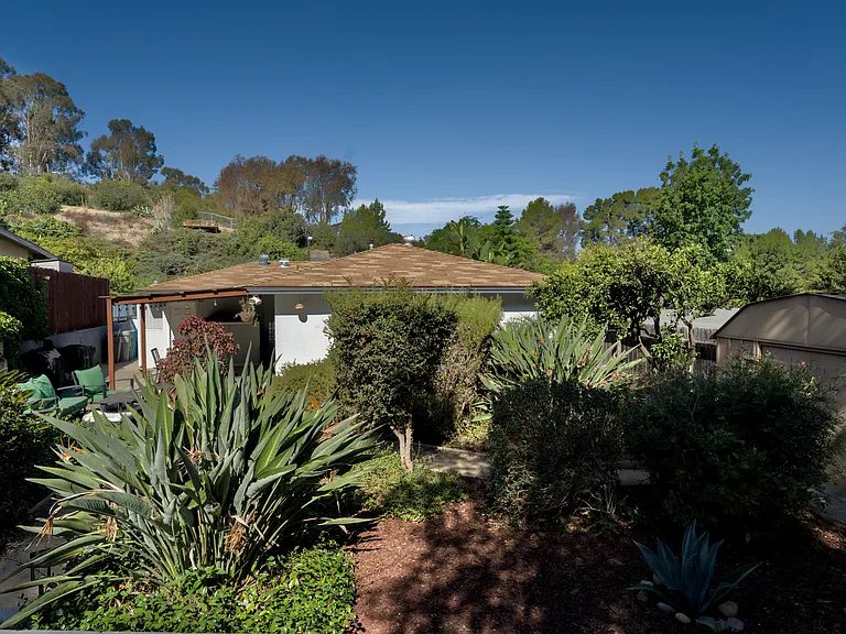 3927 Marron St — Photo 19