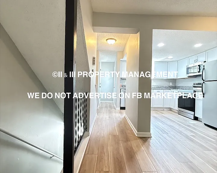 1933 Lawrence Ct — Photo 7