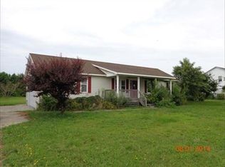 141 Doctor Newbern Rd, Powells Point, NC 27966