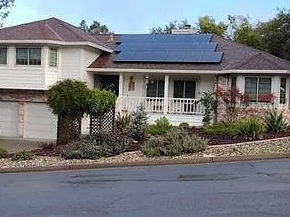 3897 Rock Springs Dr, Santa Rosa, CA 95405