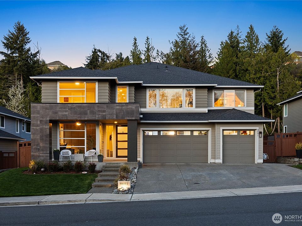 1st image of 9601 179th Avenue Pl E