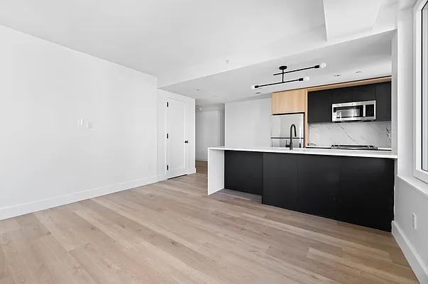 Rented by REAL New York | media 11