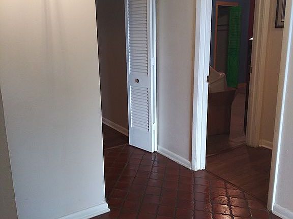 4th image of 1606 Celia Dr