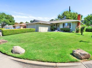 8546 Merribrook Dr, Sacramento, CA 95826
