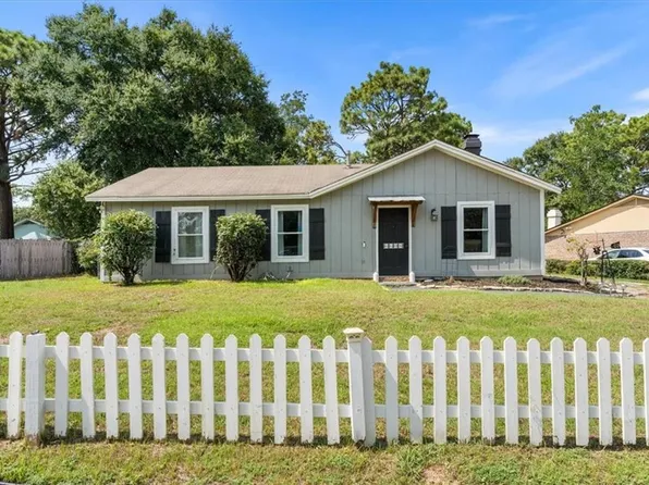 6608 Timbers Dr, Mobile, AL 36695