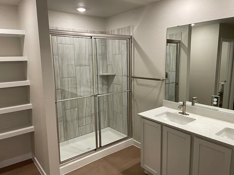 1405 Irigoyen St — Photo 17