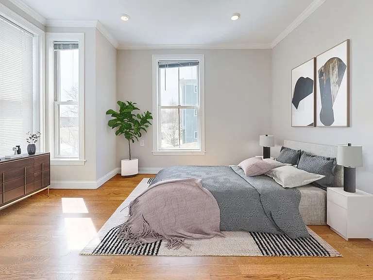 2747 Washington St #1 — Photo 5