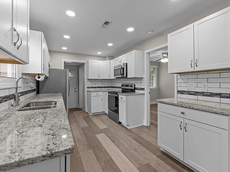 5008 Unaka Ave — Photo 14