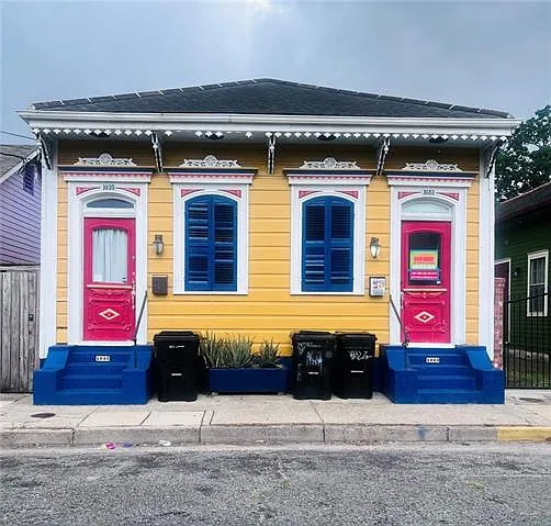 1033 Port St — Photo 1