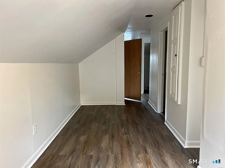 158 Beechwood Ave #2 — Photo 21