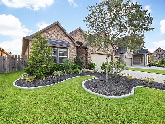 3rd image of 2934 Dawn Haven Ln