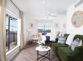 1605 W 39th 1/2 St #102, Austin, TX 78756