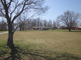 385 Shot Hunt Rd, Vine Grove, KY 40175