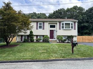 4 Birch St, Johnston, RI 02919