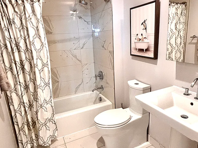 45 Sutton Sq SW #43 — Photo 18