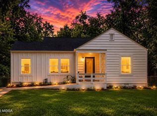 2130 Donald Lee Hollowell Pkwy NW, Atlanta, GA 30318