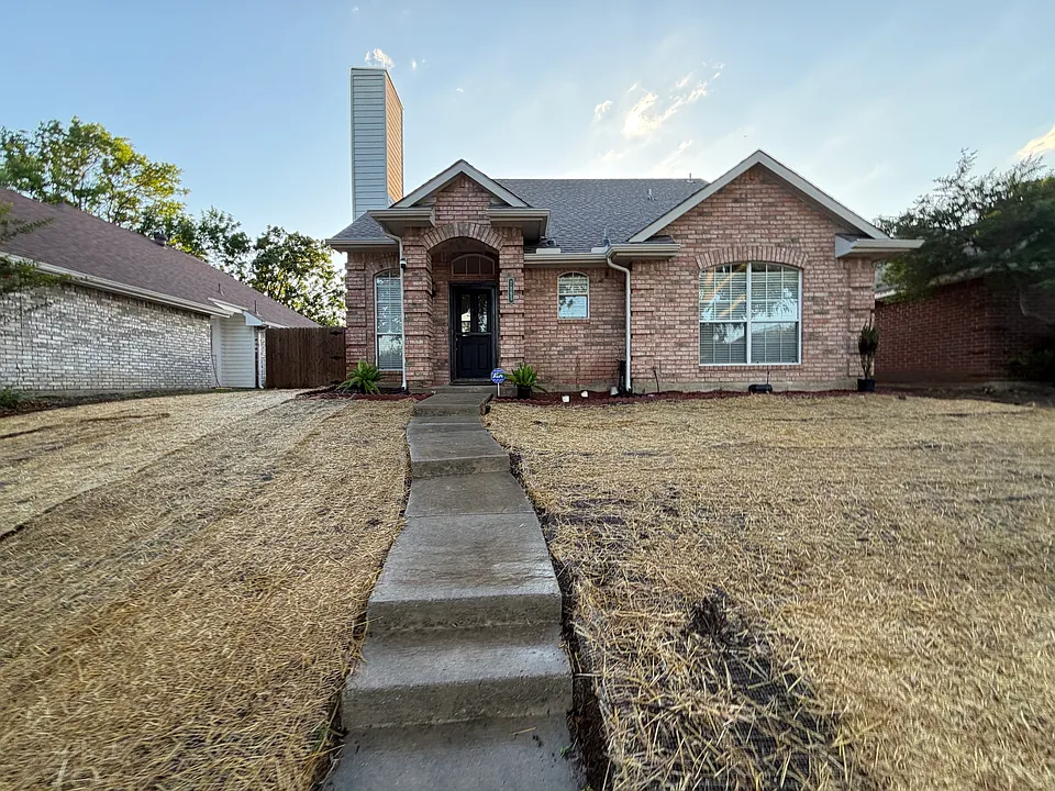 7865 Squire Ln