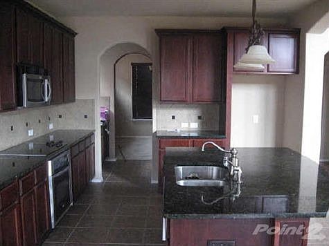 3rd image of 4905 Friedman Ln