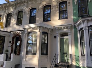 1453 Swann St NW, Washington, DC 20009