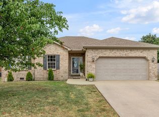 404 Virginia Ln, Nicholasville, KY 40356