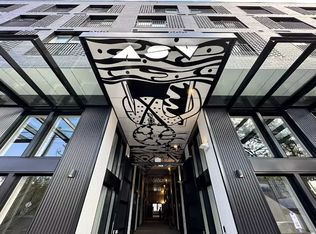 1102 Georgia St E, Vancouver, BC V6A2A8